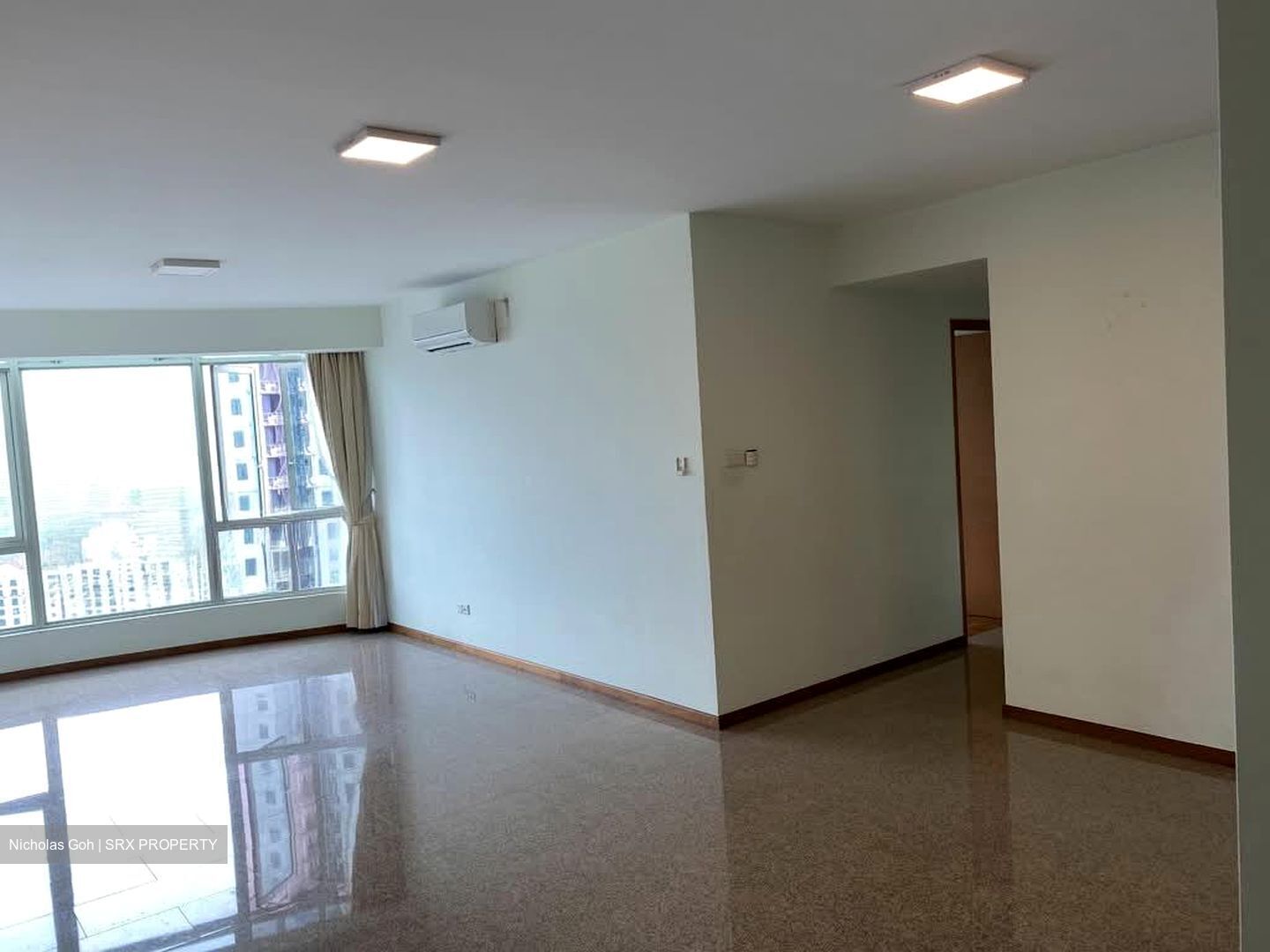 Queens (D3), Condominium #556595461